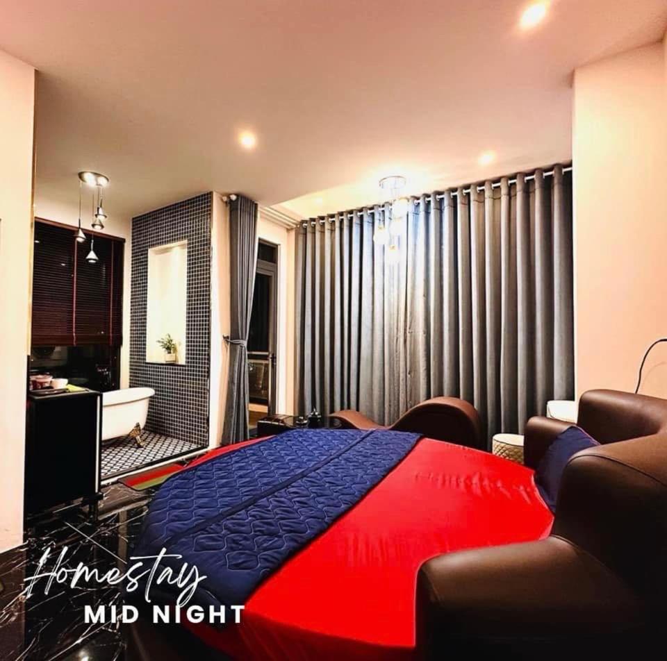 Hotel Mid Night Can Tho Esterno foto
